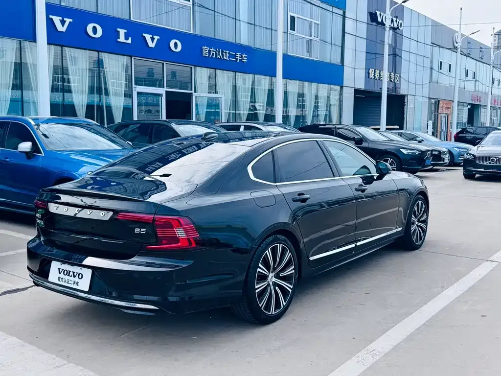 Volvo S90 — фото 6
