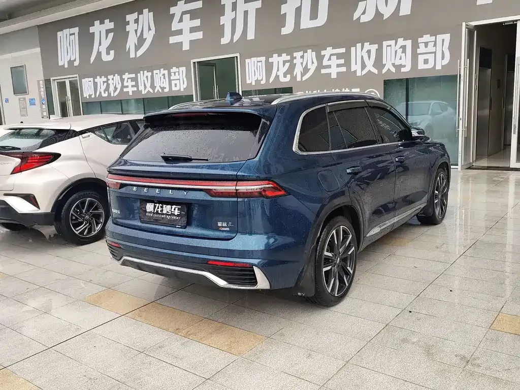 Geely Xingyue L — фото 3