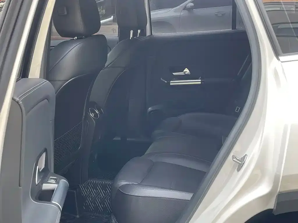 Mercedes-Benz GLA 2022 из CN, фото 9