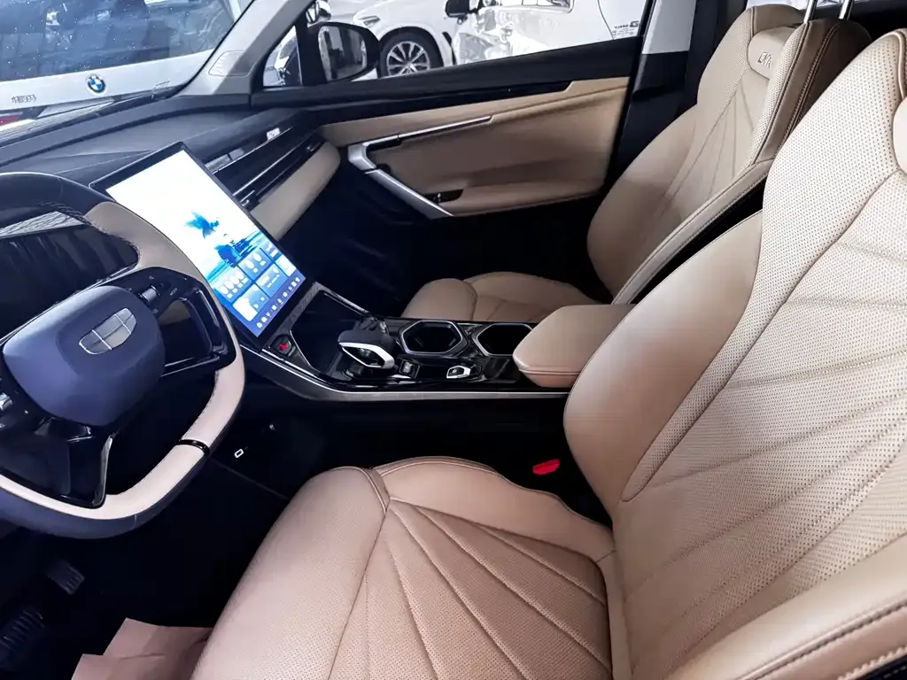 Geely Boyue L 2024 из CN, фото 9