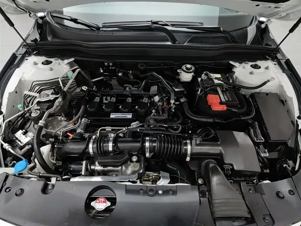 Honda Accord 2023 из CN, фото 10