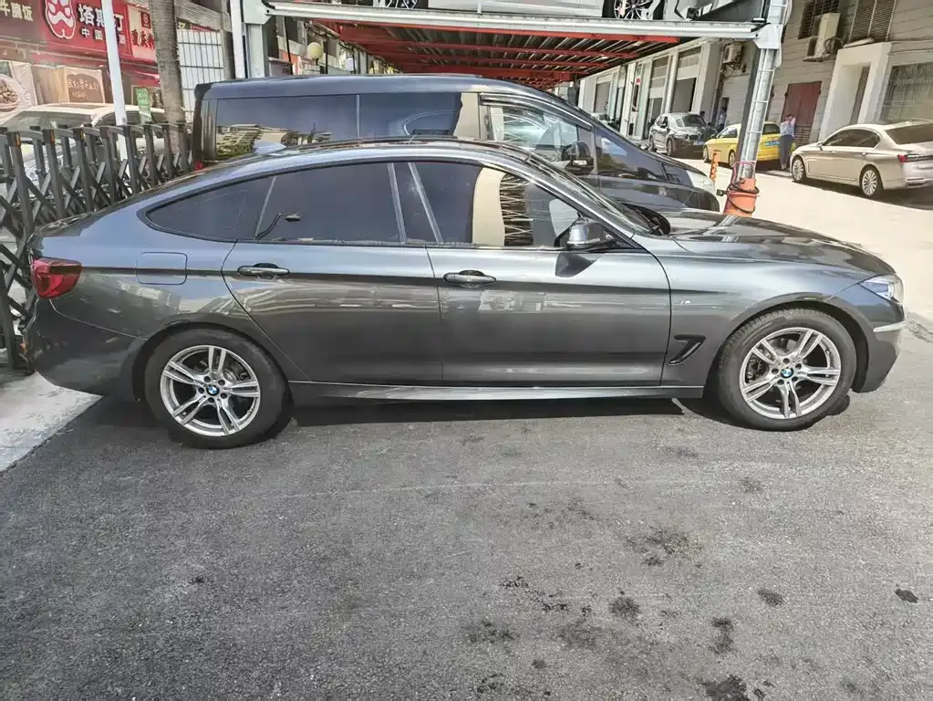 BMW 3 Series GT 2021 из CN, фото 8