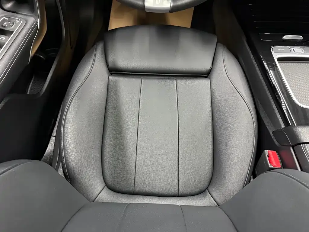 Mercedes-Benz A-Class 2024 из CN, фото 7