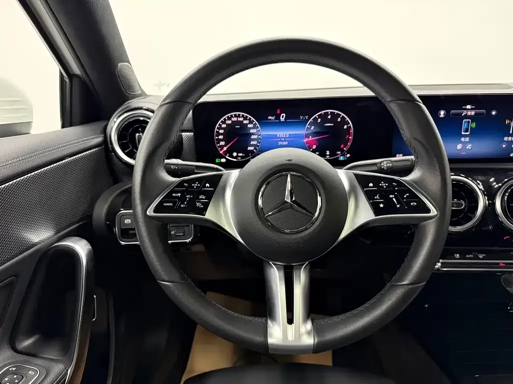 Mercedes-Benz A-Class 2024 из CN, фото 10