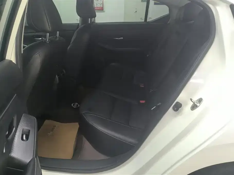 Nissan Sylphy 2023 из CN, фото 4