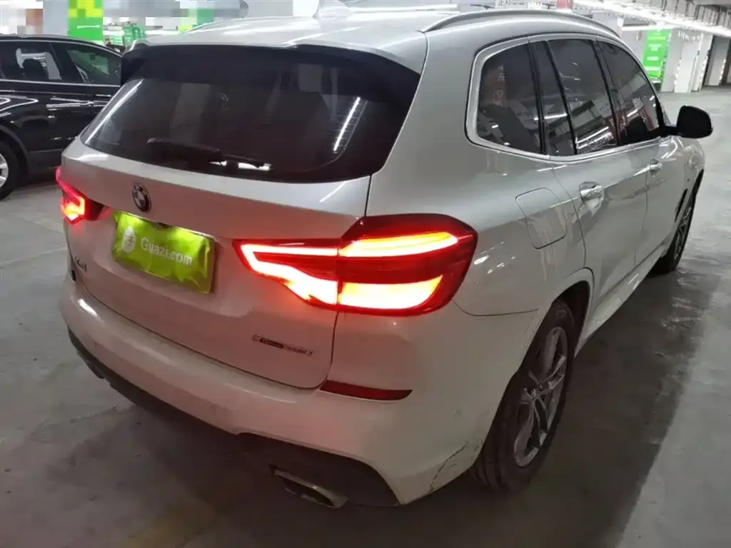 BMW X3 — фото 10