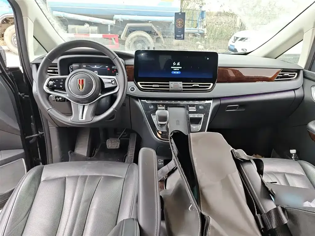 Hongqi HQ9 2023 из CN, фото 7