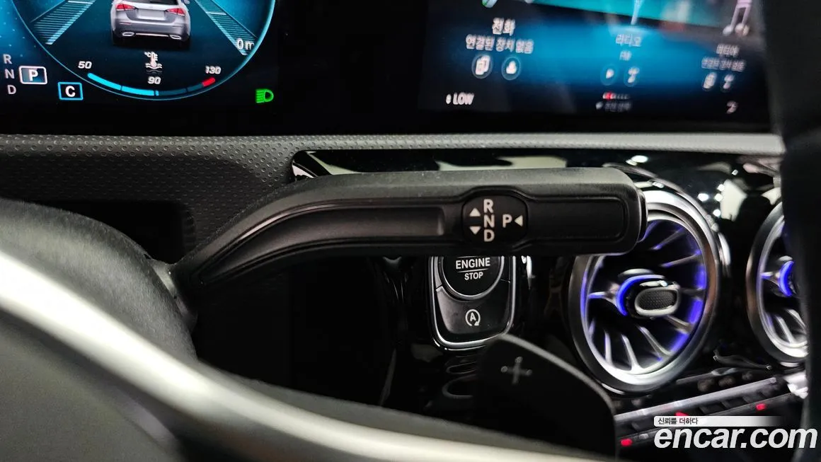 Mercedes-Benz A-Class — фото 10