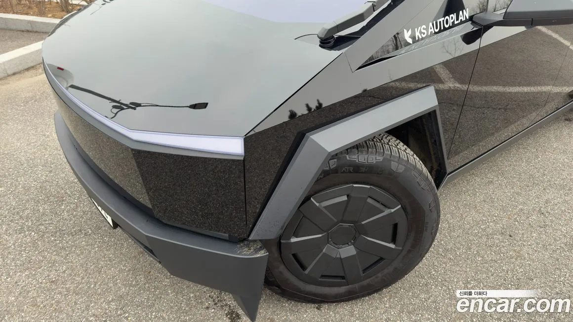 Tesla Cybertruck 2024 из KR, фото 9