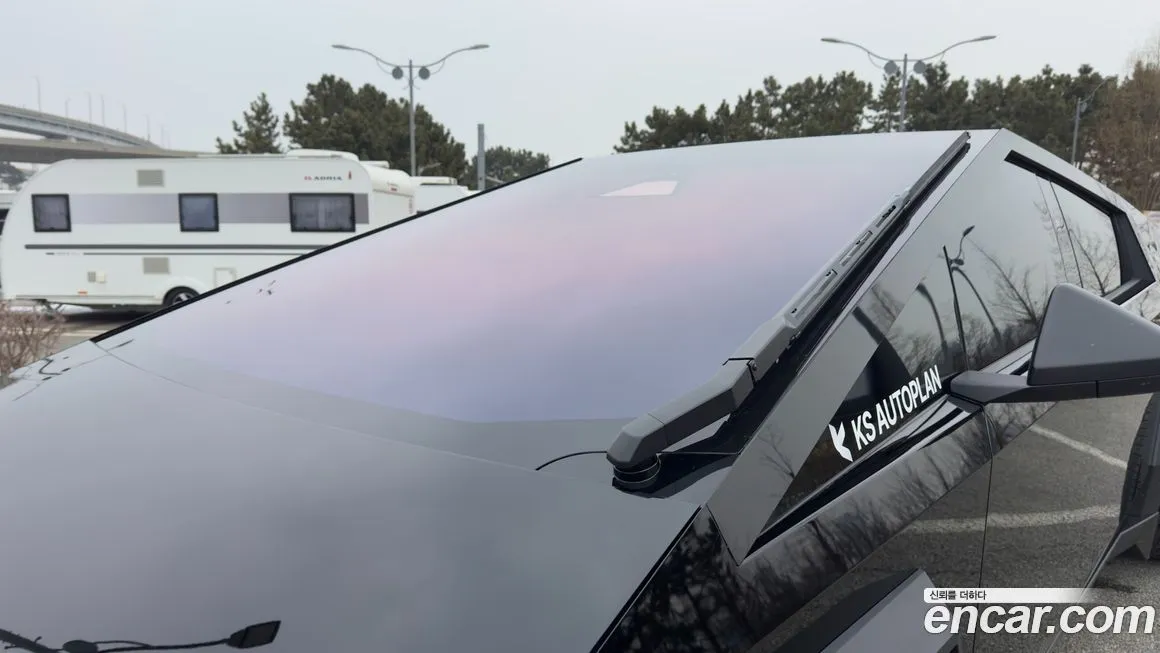 Tesla Cybertruck 2024 из KR, фото 2