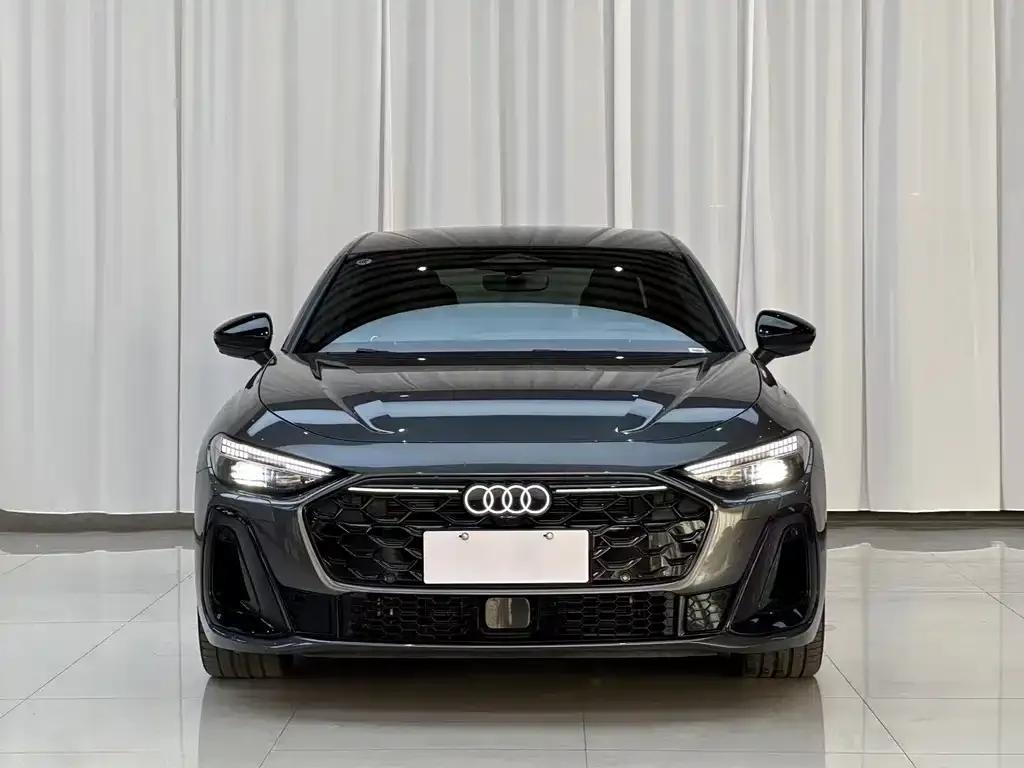 Audi A5L — фото 2