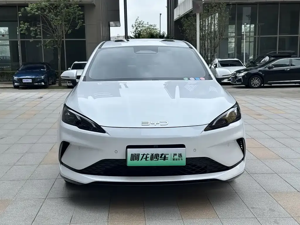 BYD Seal 05 DM-i — фото 2