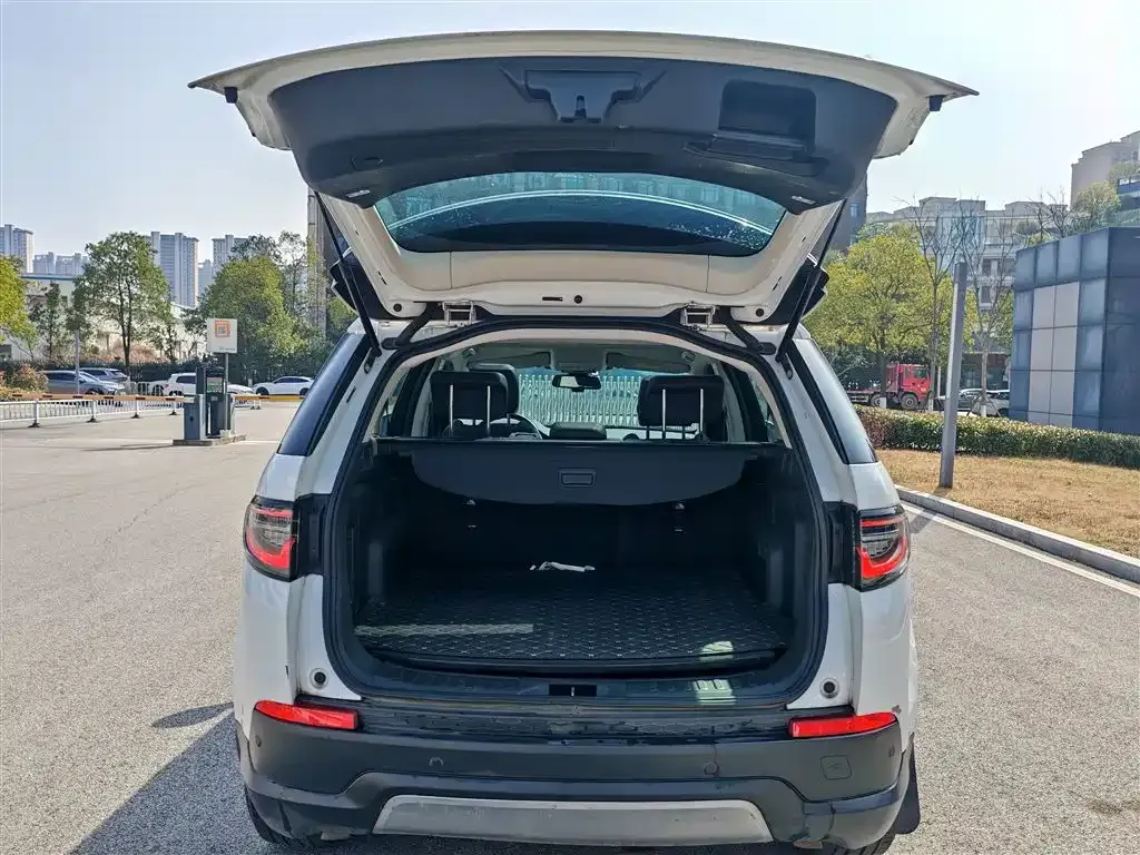 Land Rover Discovery Sport 2021 из CN, фото 10
