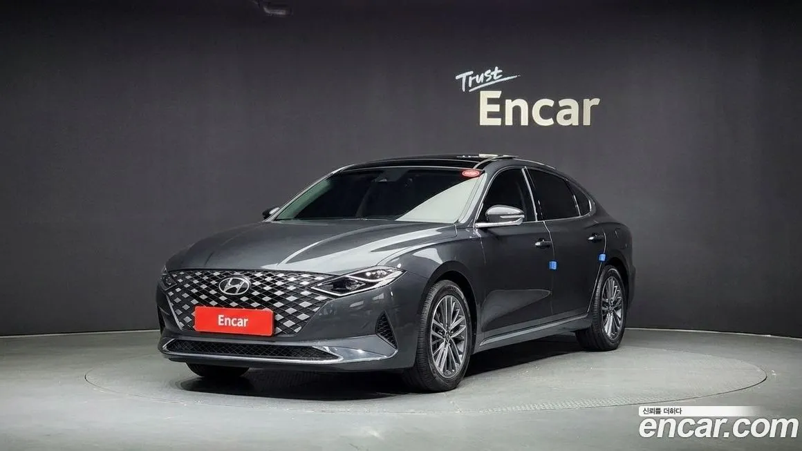 Hyundai Grandeur — фото 4