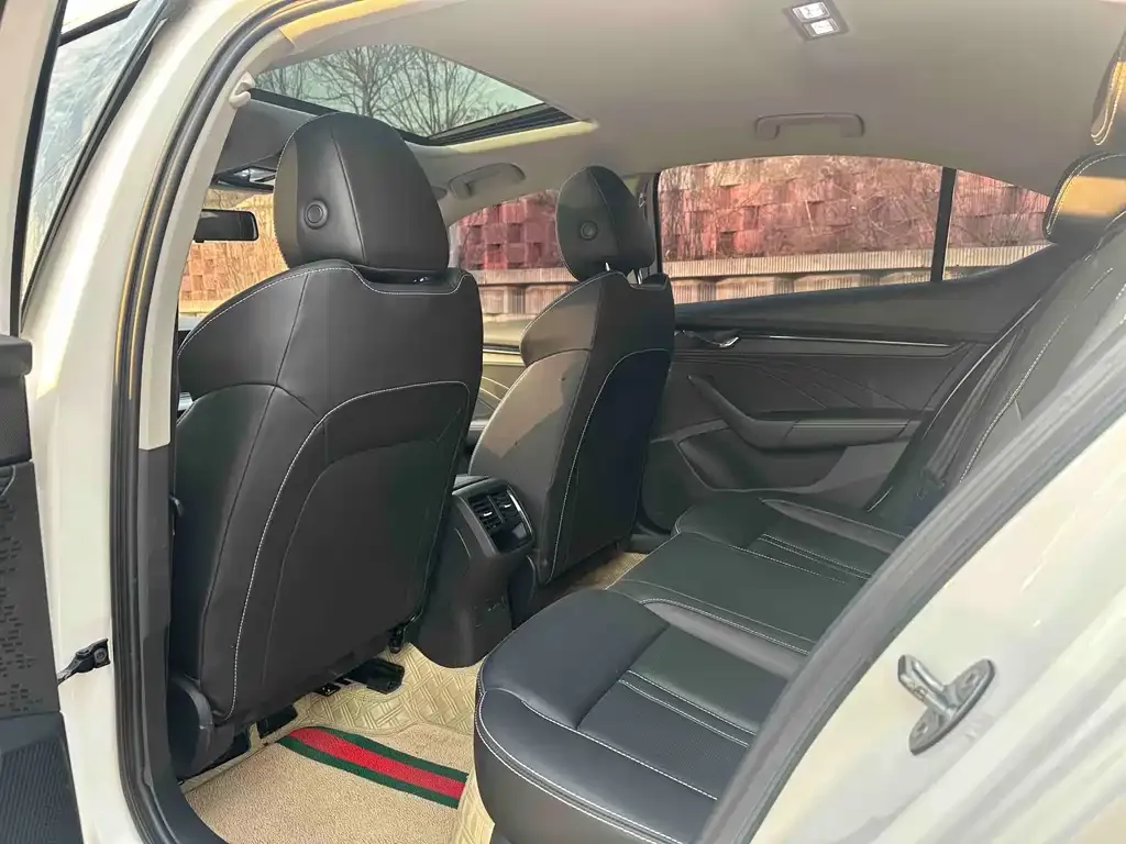 Skoda Octavia 2022 из CN, фото 5