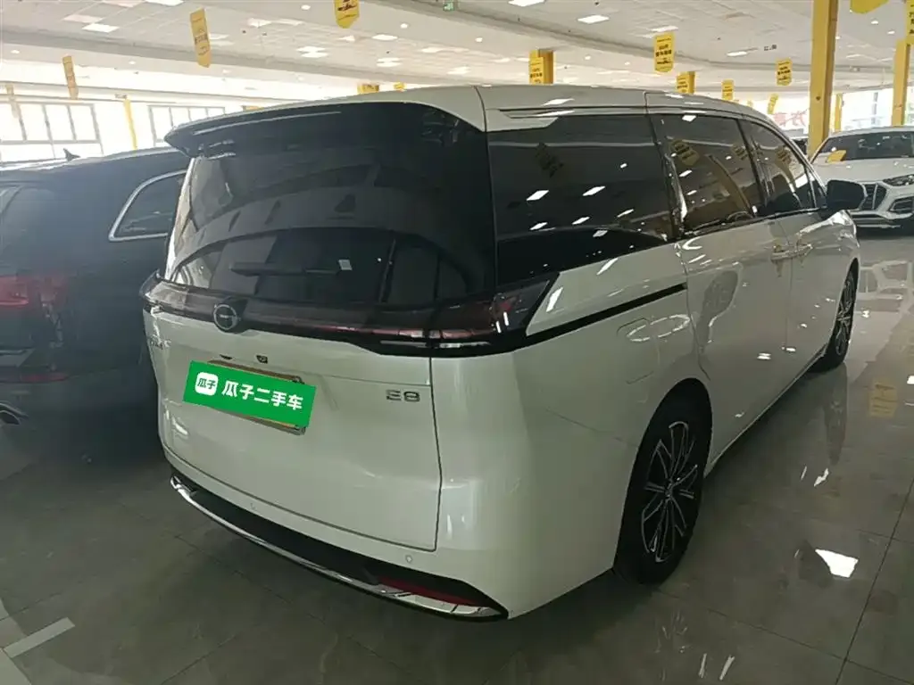 GAC Motor 传祺E8 PHEV — фото 7