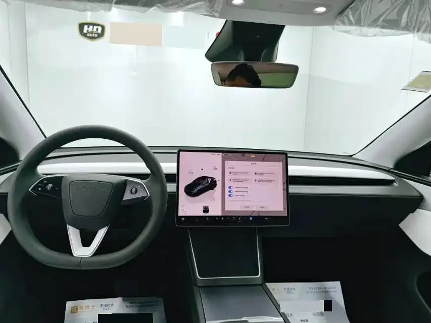 Tesla Model Y 2025 из CN, фото 5