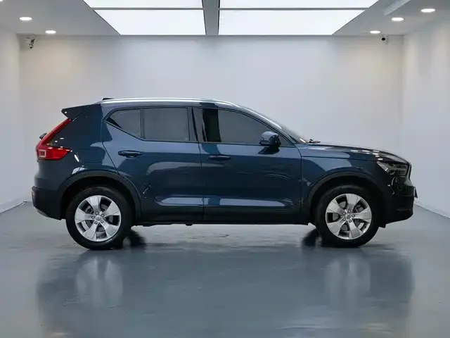 Volvo XC40 2021 из CN, фото 7