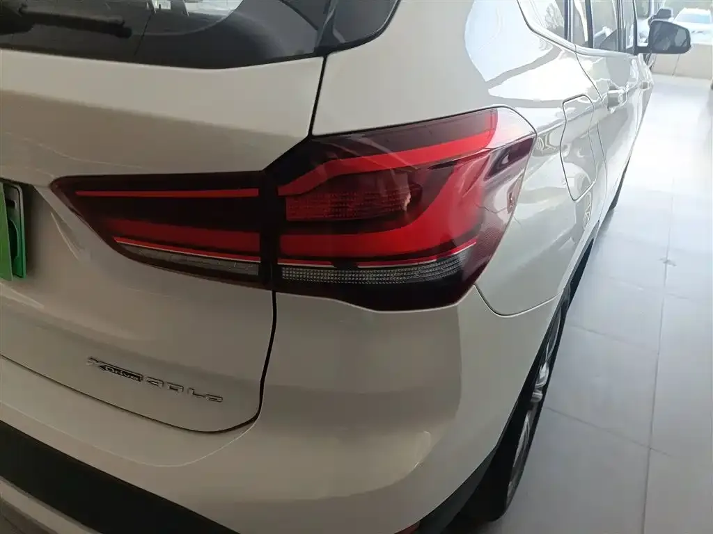 BMW X1 New Energy 2021 из CN, фото 2