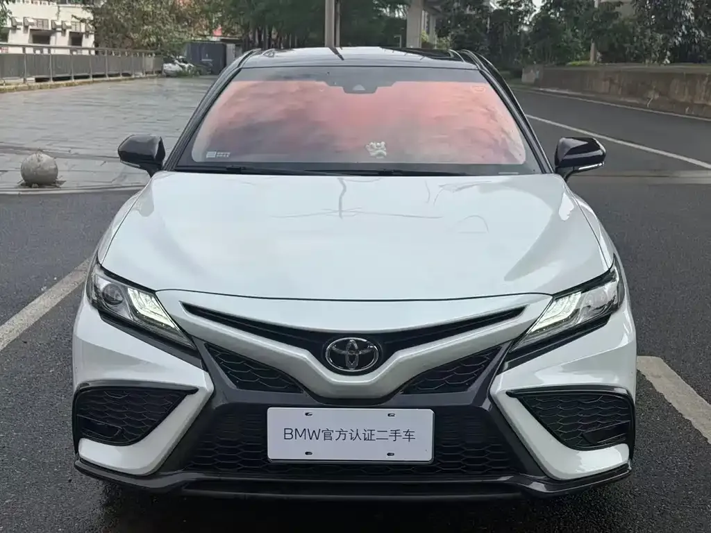 Toyota Camry 2022 из CN, фото 3