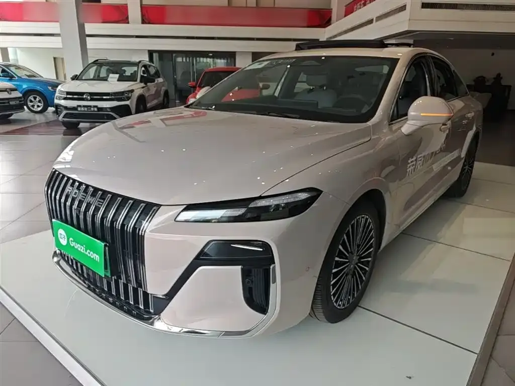 Roewe M7 DMH