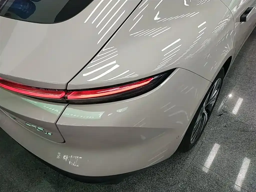 NIO ET5 2024 из CN, фото 5