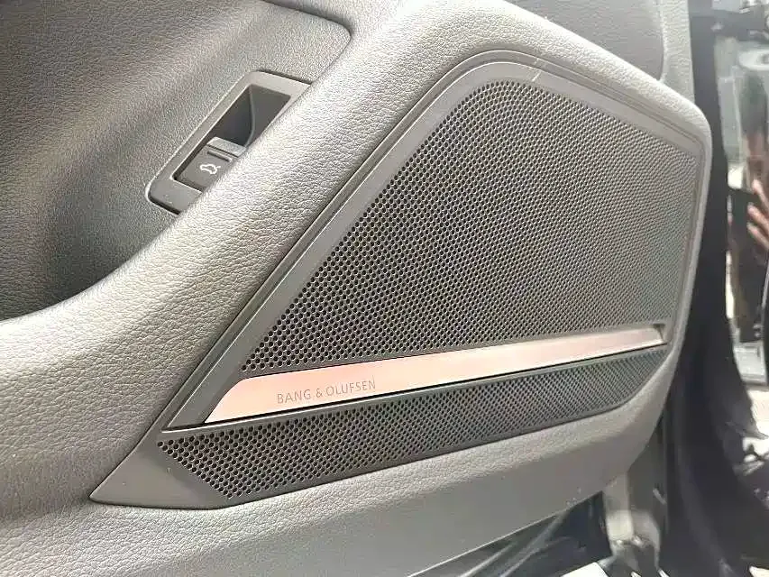 Audi A7L 2024 из CN, фото 9