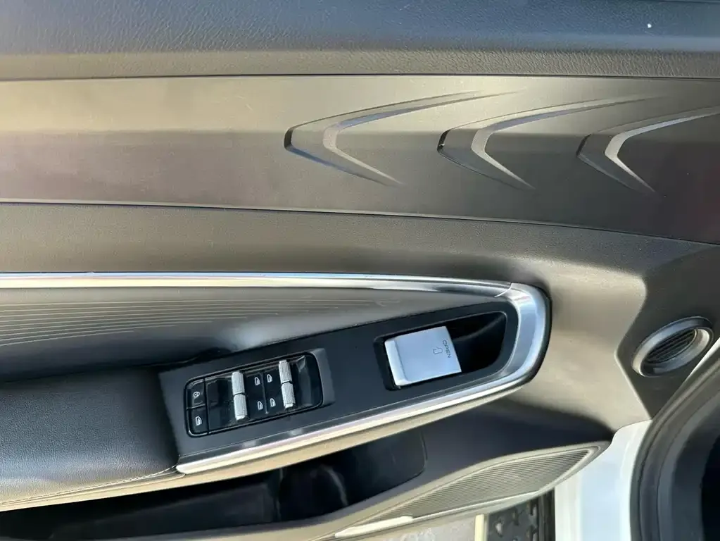 Geely Boyue 2023 из CN, фото 9