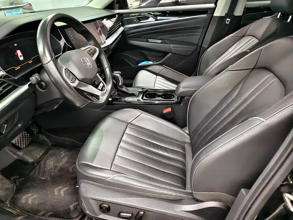 Volkswagen Passat — фото 6