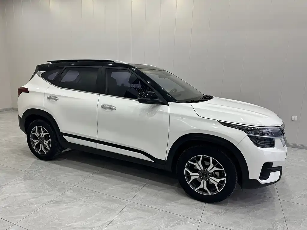 Kia KX3 2022 из CN, фото 7