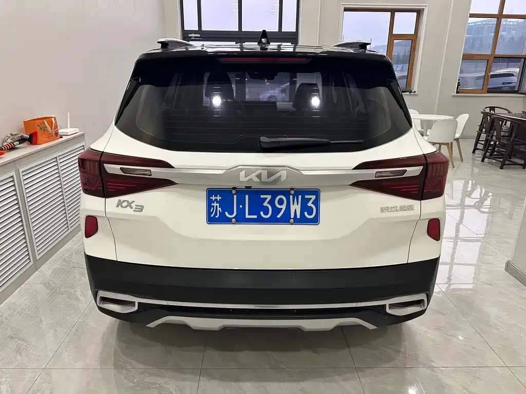 Kia KX3 2022 из CN, фото 10
