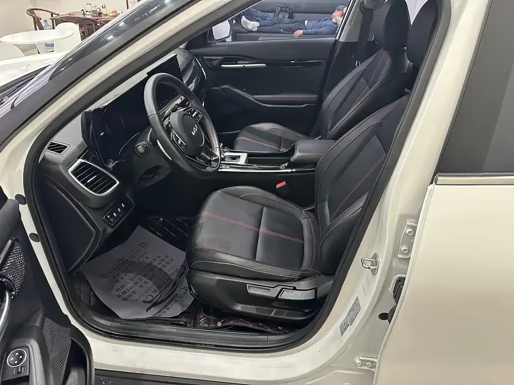 Kia KX3 2022 из CN, фото 9