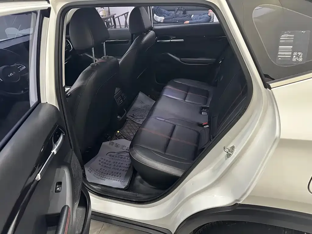 Kia KX3 2022 из CN, фото 3