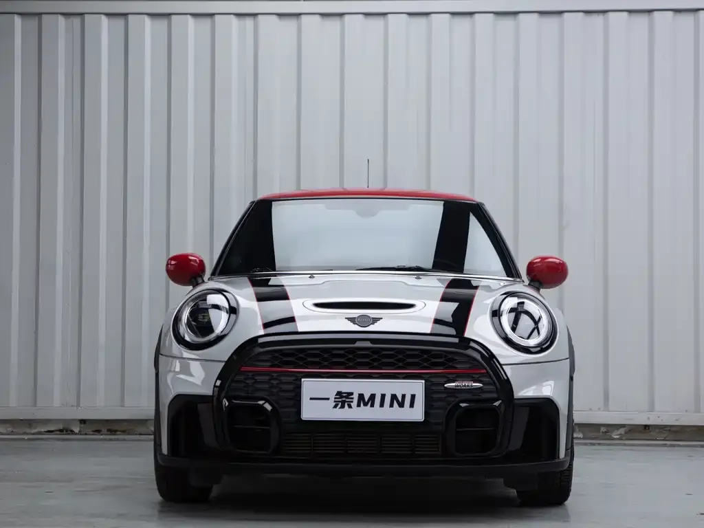 MINI JCW (John Cooper Works) — фото 4