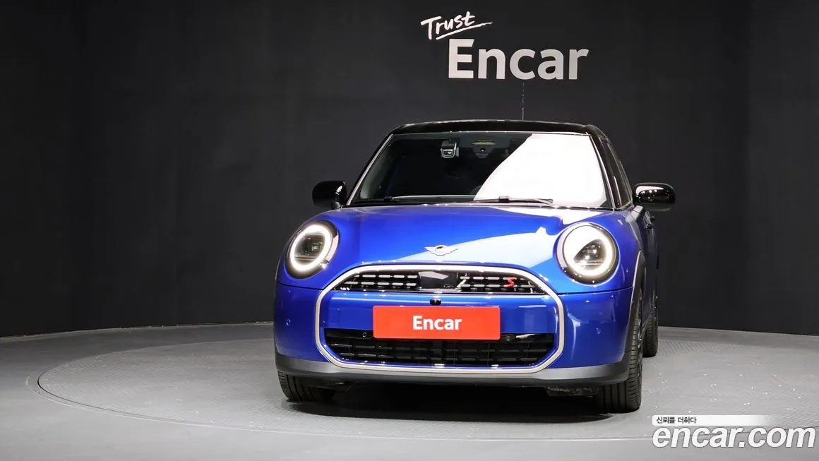 Mini Cooper 2025 из KR, фото 2