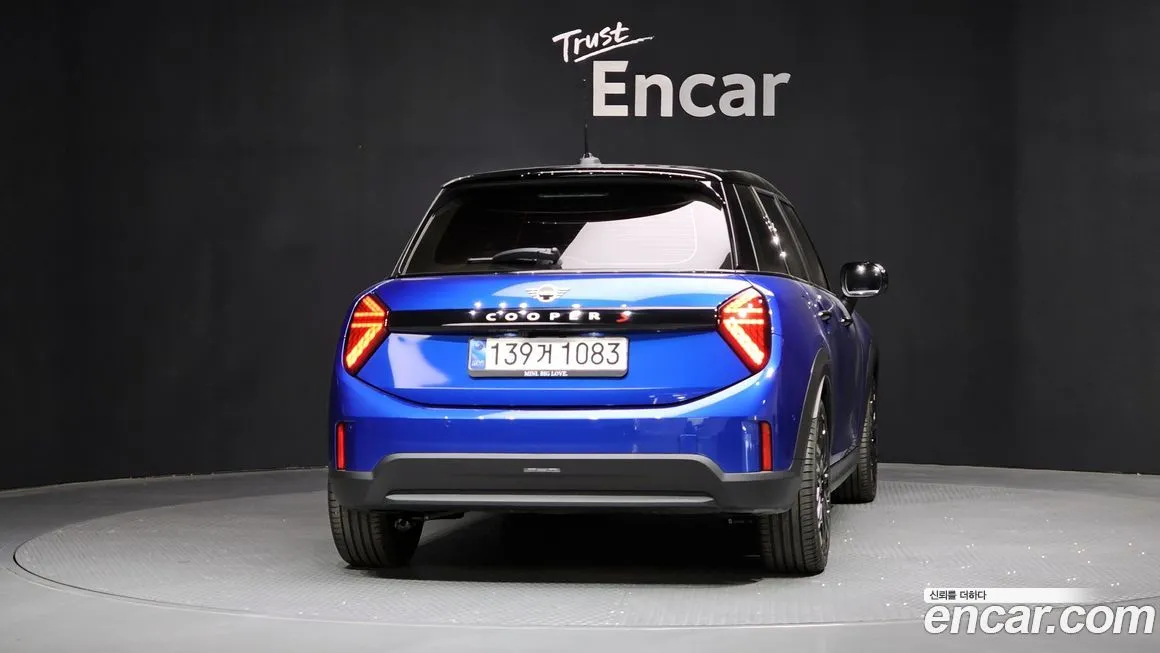 Mini Cooper 2025 из KR, фото 3