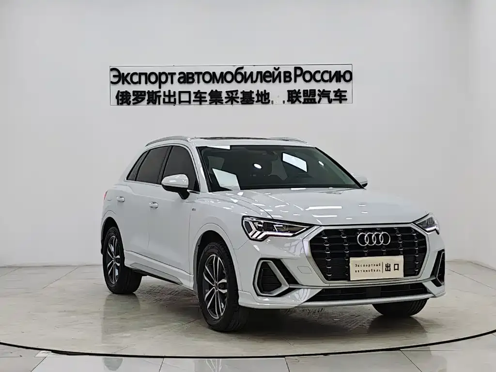 Audi Q3 — фото 9