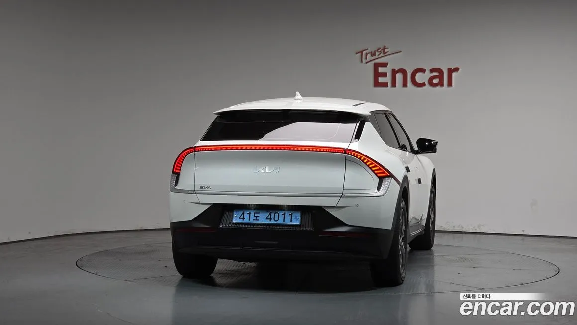 Kia EV6 — фото 4