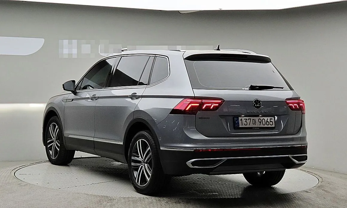 Volkswagen Tiguan — фото 6