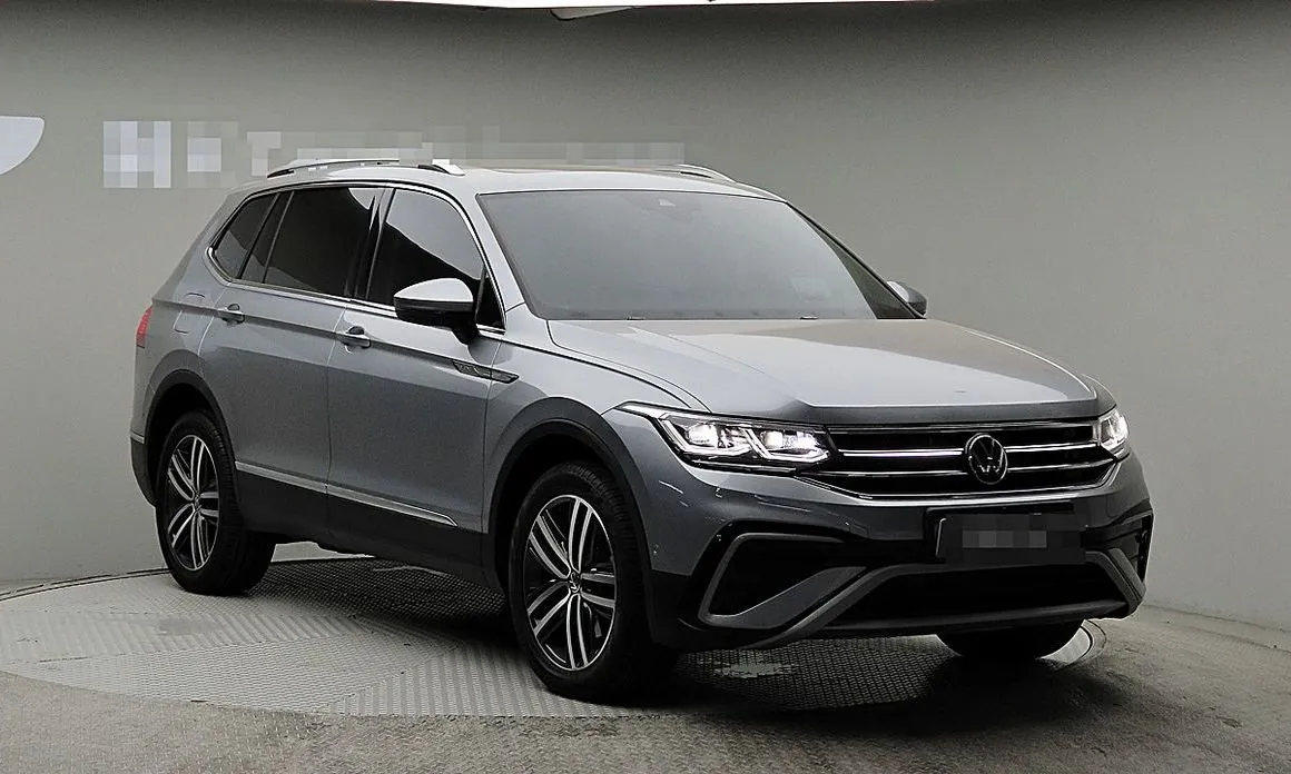 Volkswagen Tiguan — фото 4