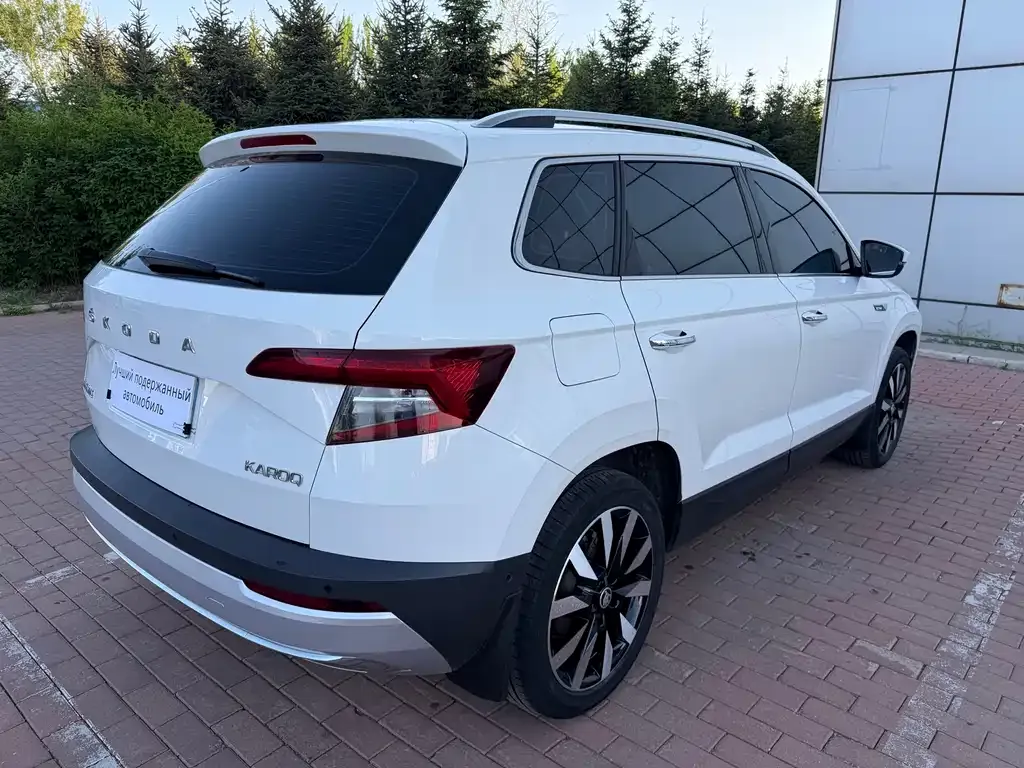 Skoda Karoq — фото 9