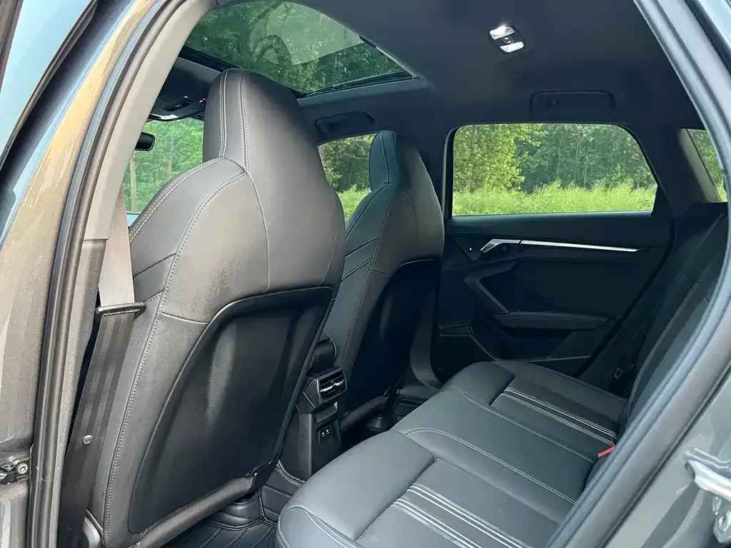 Audi A3 2022 из CN, фото 2