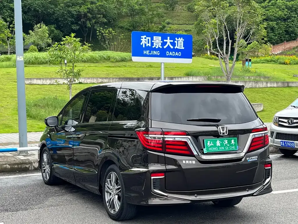 Honda Elysion 2021 из CN, фото 7