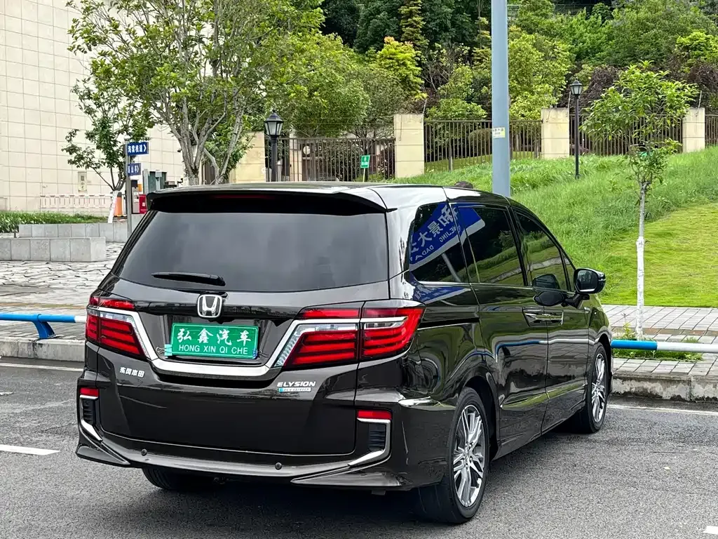 Honda Elysion 2021 из CN, фото 10