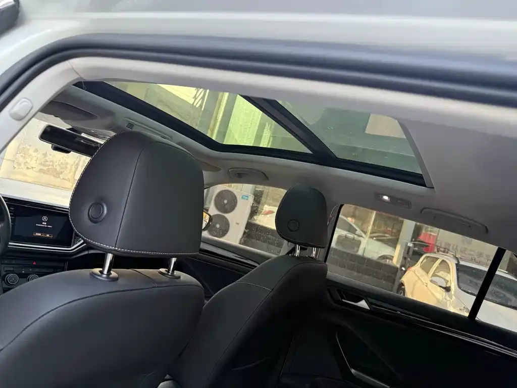 Volkswagen T-Roc 2021 из CN, фото 8