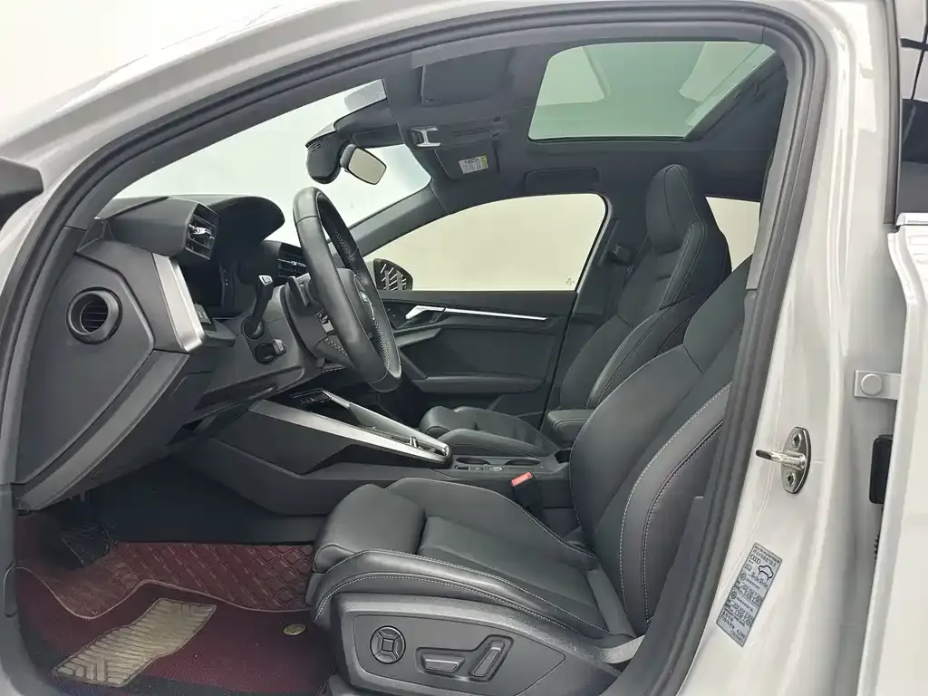 Audi A3 2022 из CN, фото 8