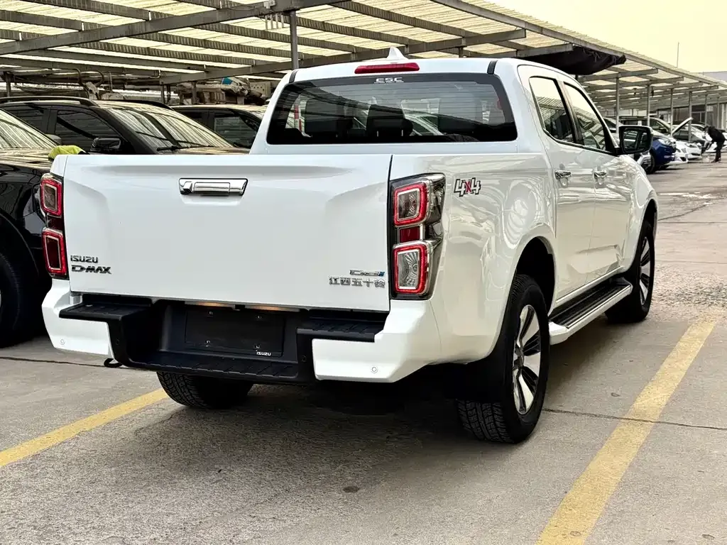 Isuzu D-MAX 2023 из CN, фото 8