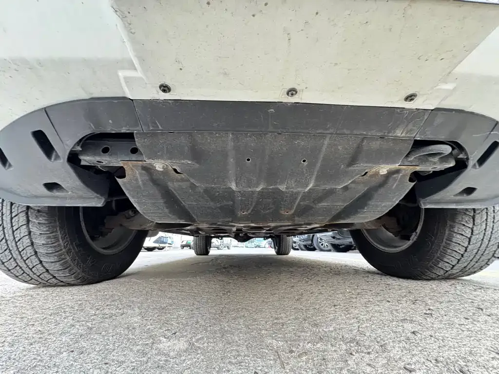 Isuzu D-MAX 2023 из CN, фото 4