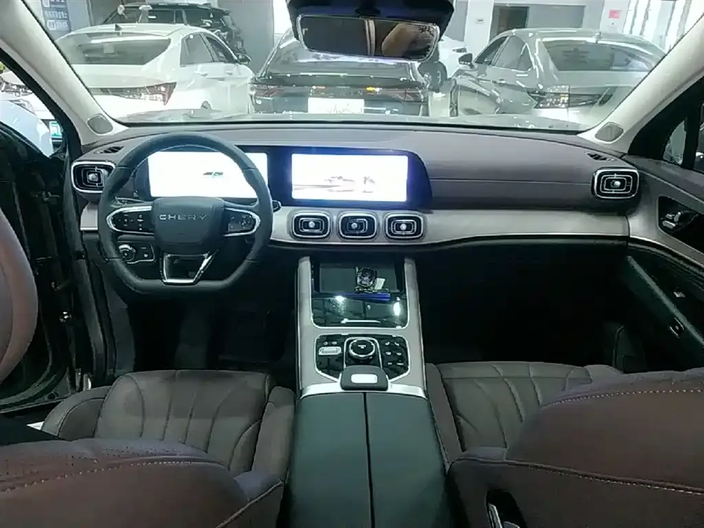 Chery Tiggo 9 C-DM — фото 7