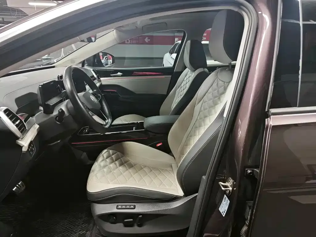 Volkswagen ID.6 Crozz 2022 из CN, фото 2